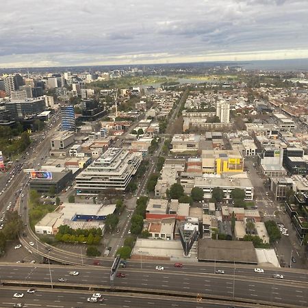 Chic Urban Escape Pool, Gym And City Charm Melburne Exterior foto